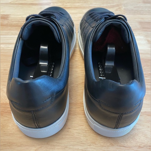 Hugo Boss Black Leather Sneakers EUR 41 US 8 - Picture 7 of 9
